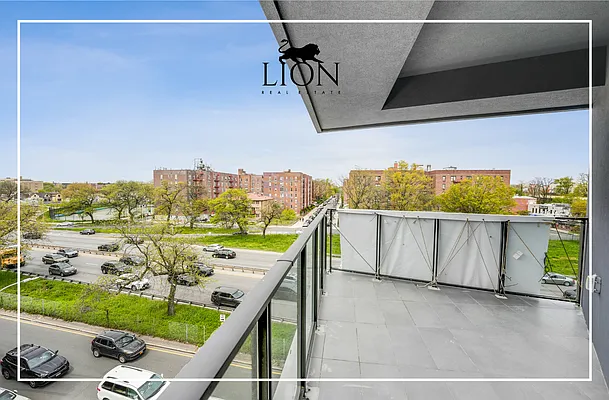 Rented by The Lion Real Estate | media 16