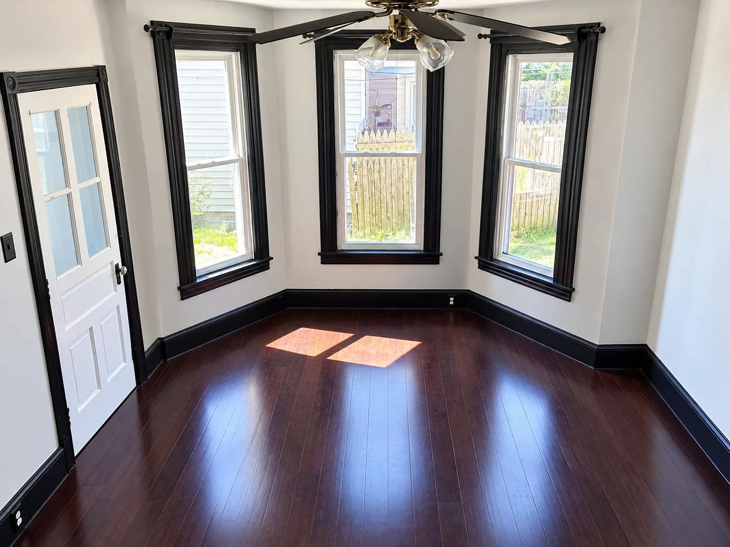 19 East Depot Street — Photo 4