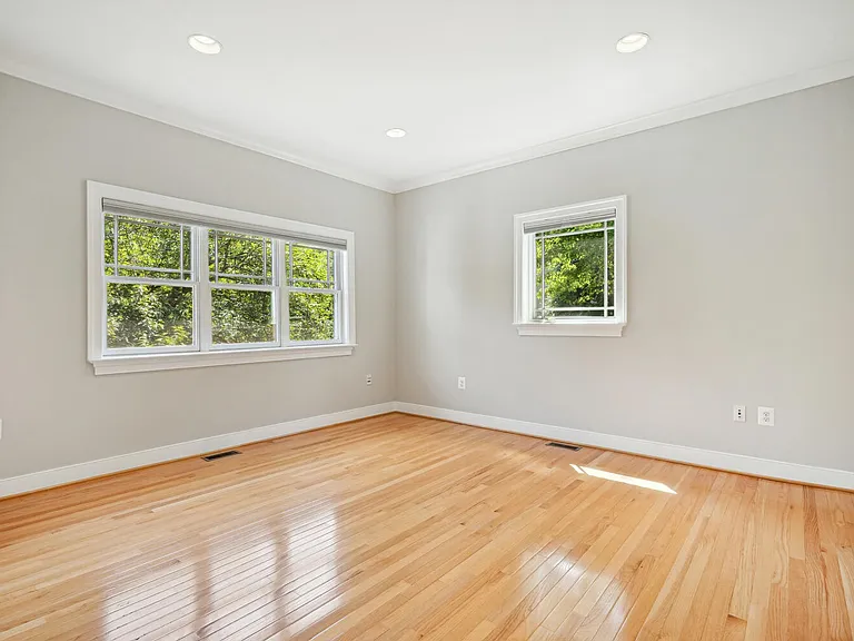 1530 Forest Villa Ln — Photo 56