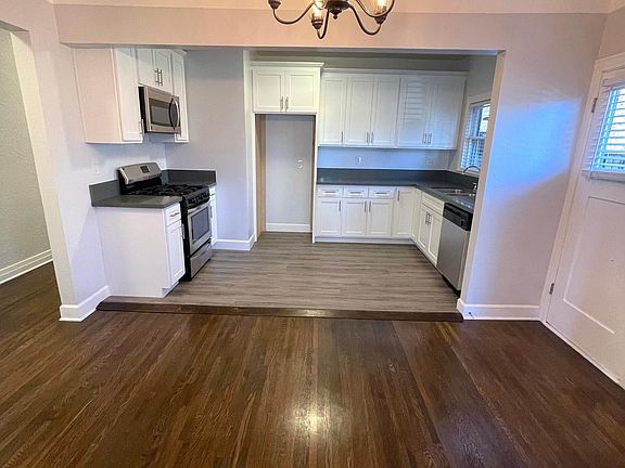 3rd image of 783 N Termino Ave
