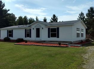 1862 E Manor Rd, Au Gres, MI 48703