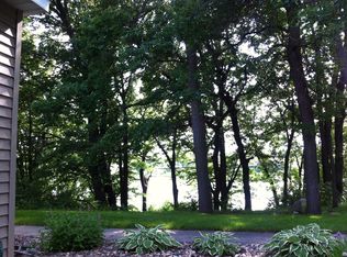 703 Shoreline Dr, Howard Lake, MN 55349