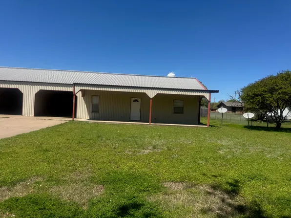 202 3rd St, Tolar, TX 76476