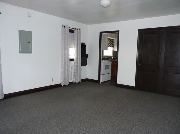 2621 Fairmont Pkwy APT 1, Erie, PA 16510