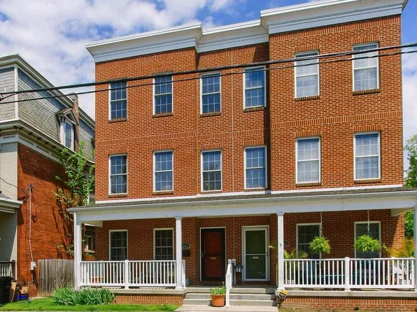 2003 Green St, Harrisburg, PA 17102