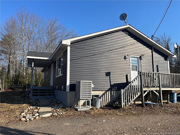 2nd image of 24 Cole Rd