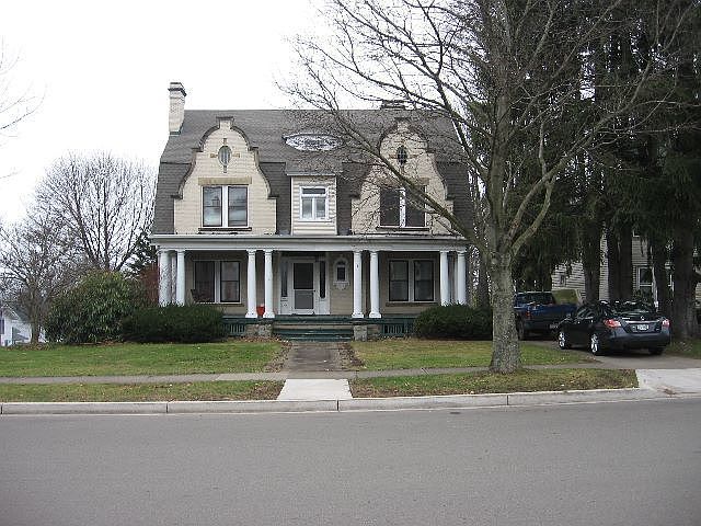1st image of 403 Lakeview Ave