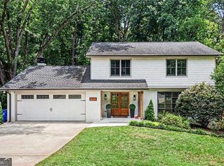 1711 W Nancy Creek Dr, Atlanta, GA 30319