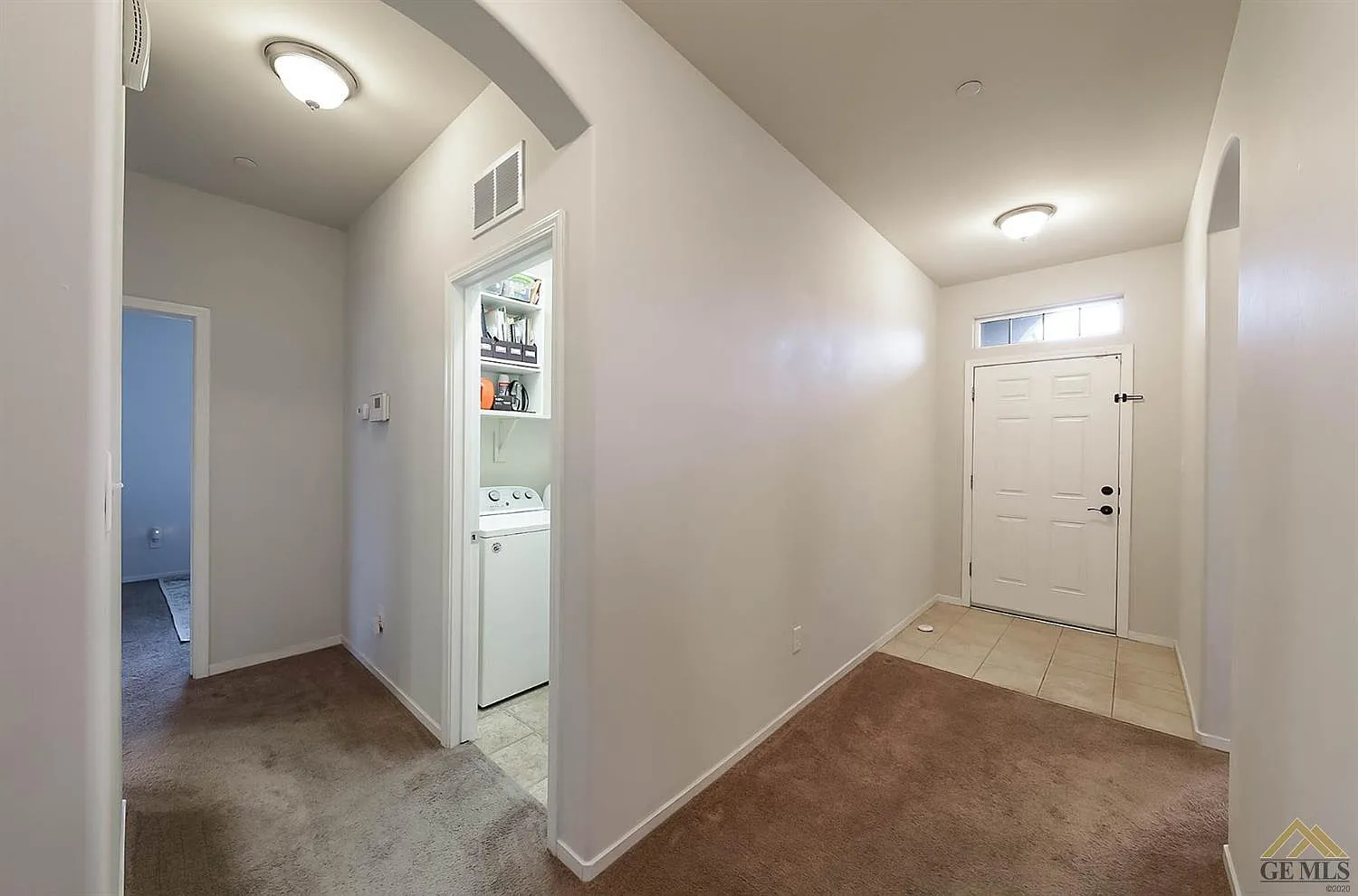 Tamarron Dr, Bakersfield — Photo 4