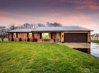 1301 Dusty Ln, West Alexandria, OH 45381