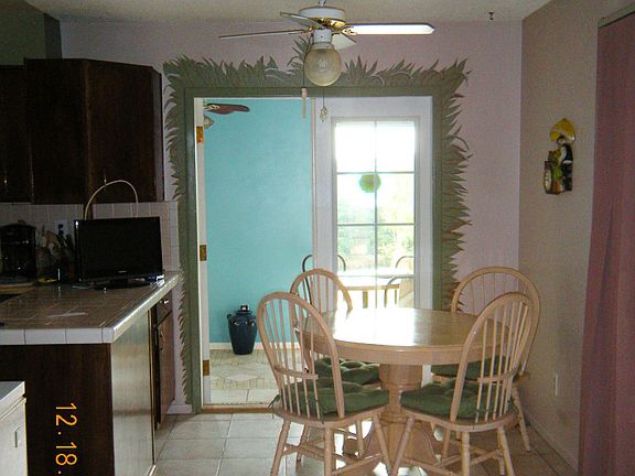 5th image of 1519 W Naranja Ave