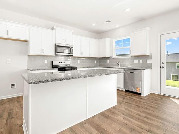 7th image of this home