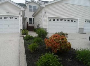 42 Alpine Way #42, North Smithfield, RI 02896