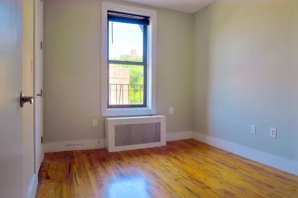 Rented by Big Square Realty LLC | media 7