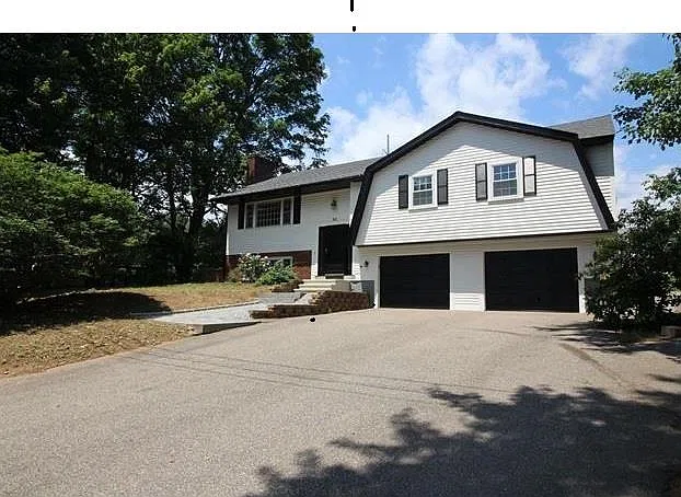 42 Barkland Dr