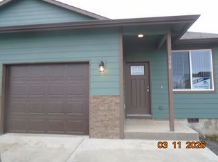 388 & 390 Clover St #390, Aumsville, OR 97325