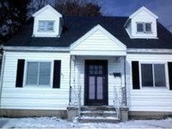 903 Rombach Ave, Wilmington, OH 45177