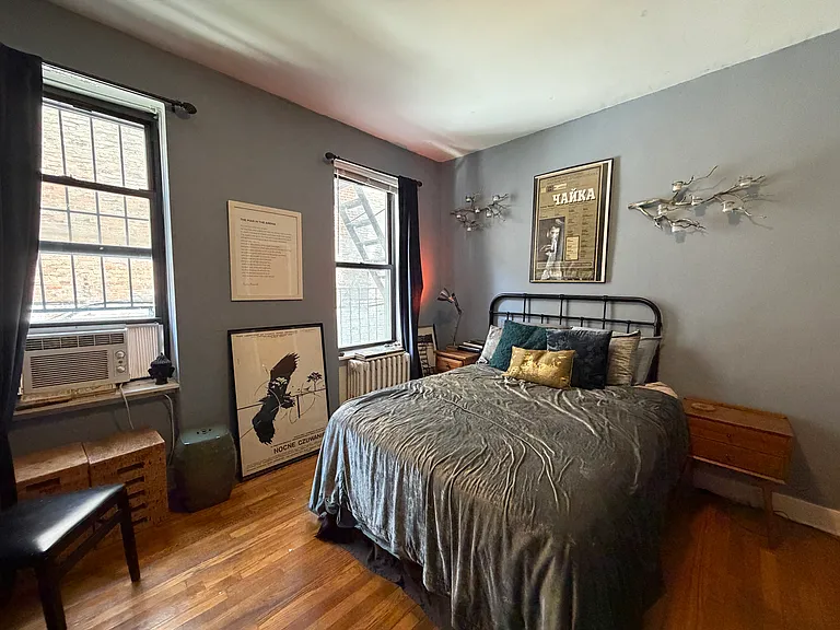 409 E 74th St #2-B — Photo 1