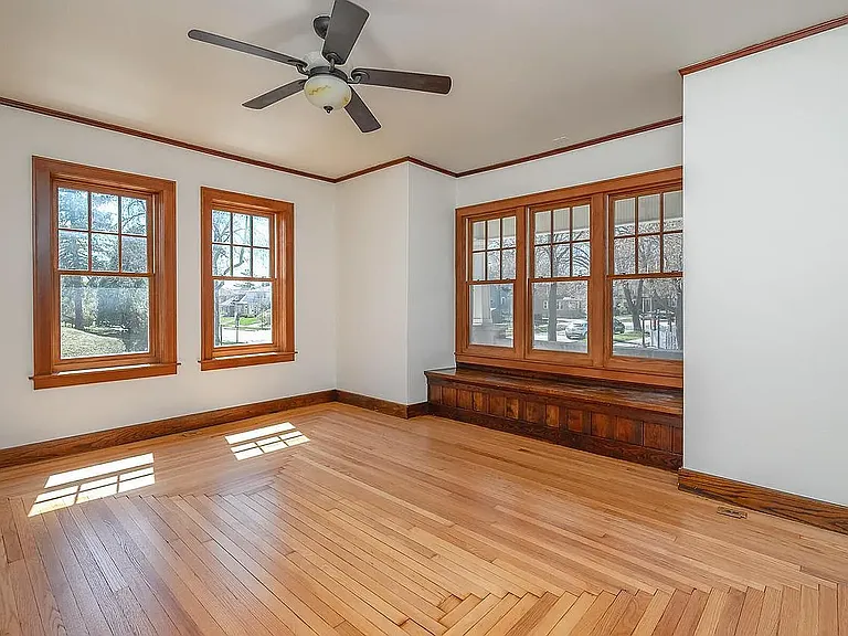 Living room.