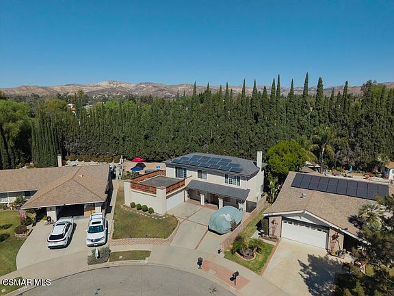 3rd image of 2491 N Castlemont Ct