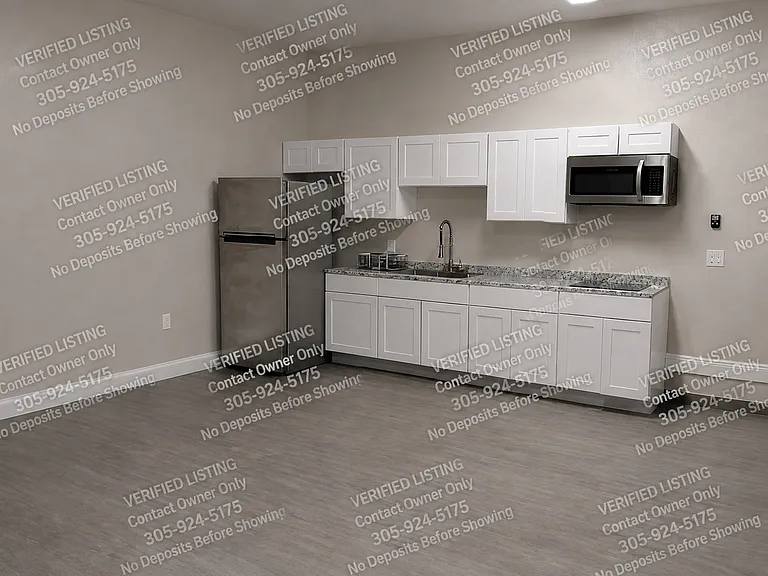 2922 W Chestnut St #2 — Photo 2