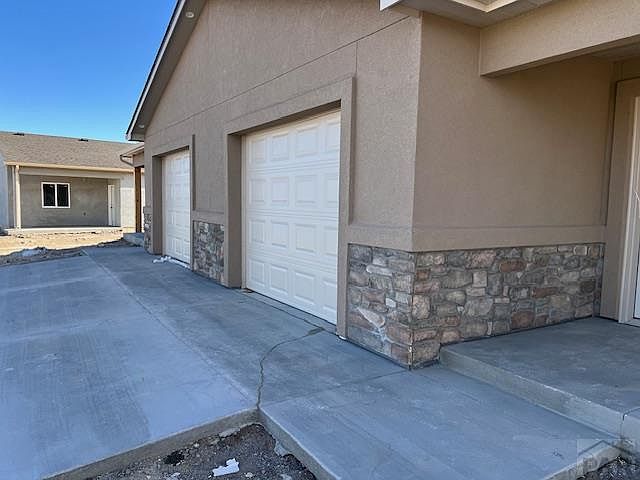 1st image of 440-442 S Laporte Pl