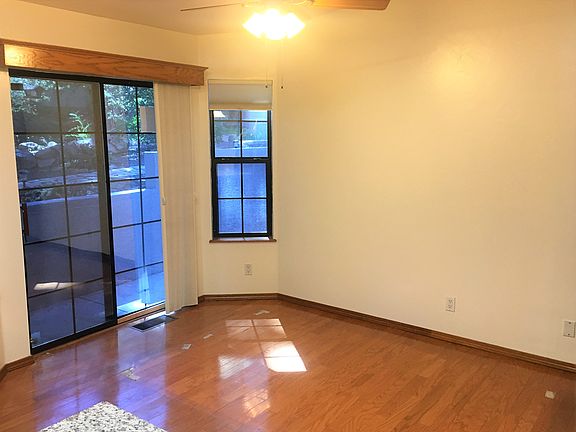 1095 Timber Point Circle Breakfast Room_09122018