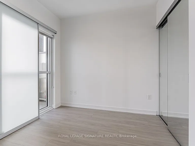 1 Yorkville Ave #3203 — Photo 15