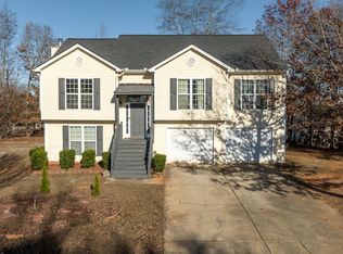 378 Sundew Ln, Mount Airy, GA 30563