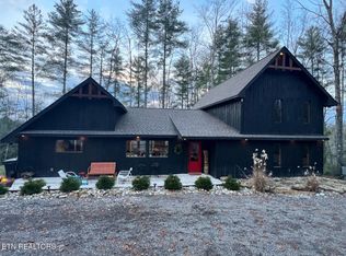 289 Broken Arrow Pvt Trl, Oneida, TN 37841