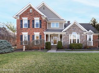 2815 Woods Club Rd, Louisville, KY 40241