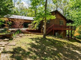 210 Bear Walk Rd, Mineral Bluff, GA 30559