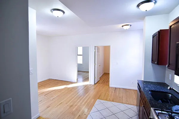 Rented by Park River | media 8