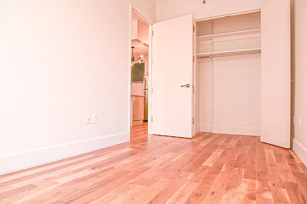 Rented by Lang Realty LLC | media 28