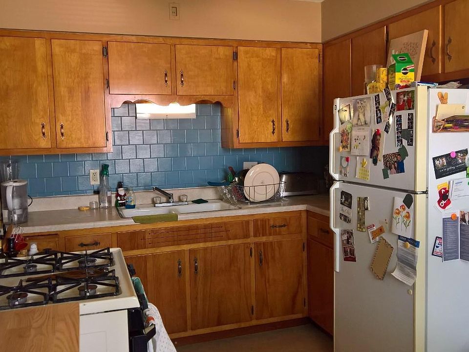 2nd image of 1815 Logan St