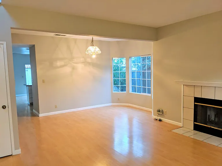 39740 Potrero Dr — Photo 2