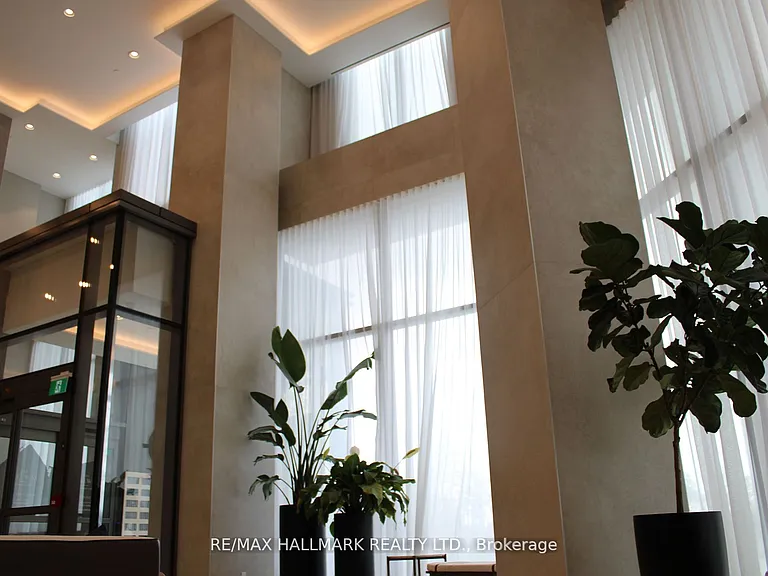 1000 Portage Pkwy #5008 — Photo 34