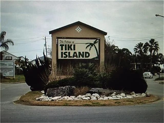 500 Tiki Dr #210 — Photo 10