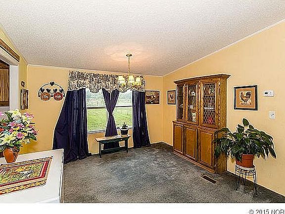 5th image of 813 S Mississippi St