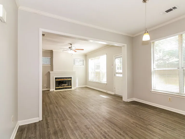 8183 Walnut Valley Cv — Photo 6