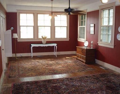 2nd image of 2029 Fern St
