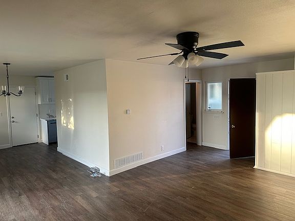 5th image of 14270 Donaldale St