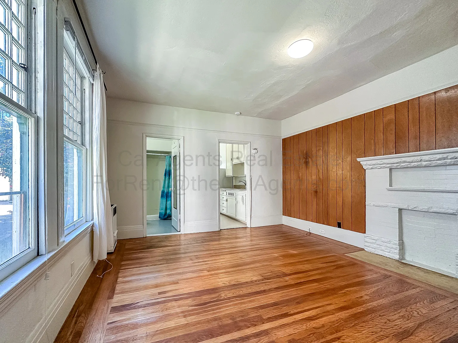 Studio, 327 sqft, $1,750 — Photo 2