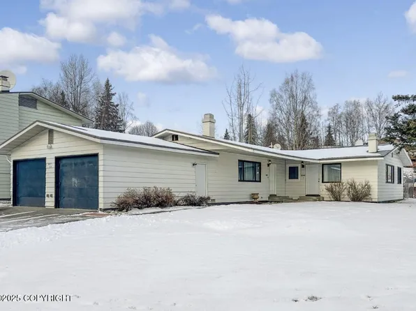 1140 Gav Way, Anchorage, AK 99504