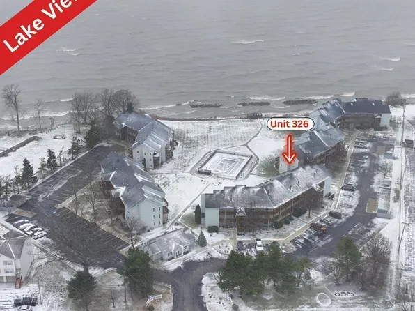 6035 Lake Rd W, Ashtabula, OH 44004