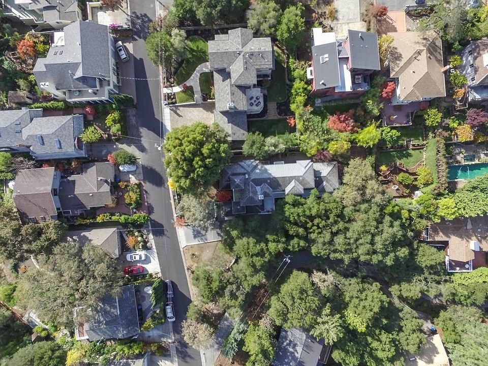 1st image of 140 Central Ave