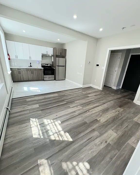 2nd image of 380 N 11th St #1-8