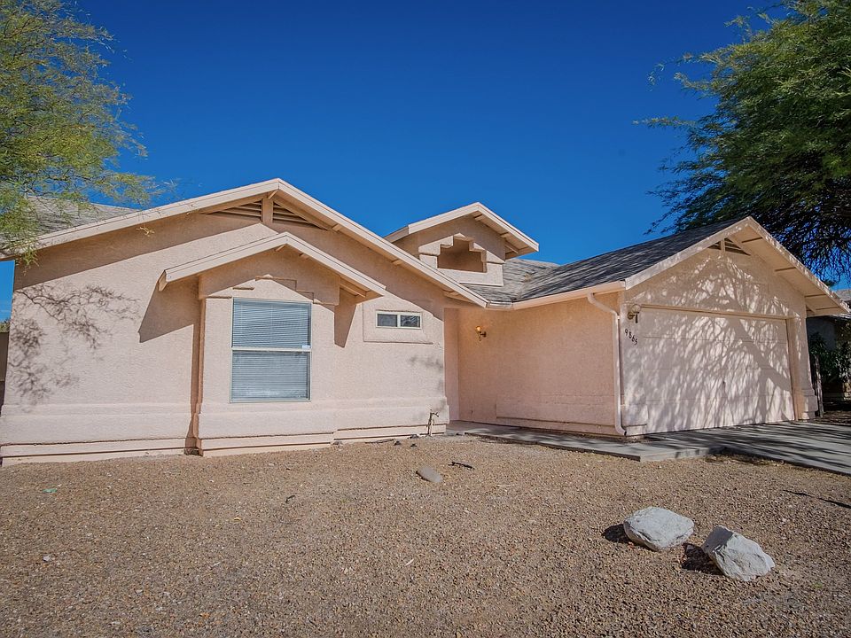1st image of 9865 E Paseo Juan Tabo