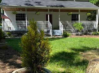 527 Jonas Rd, Effort, PA 18330