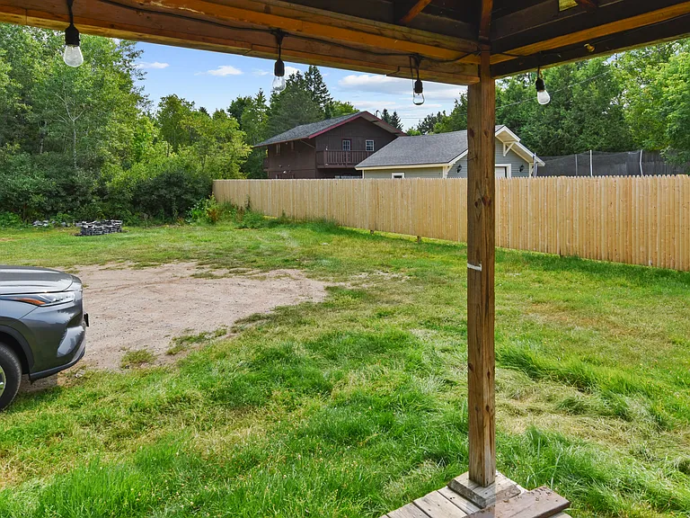 Sentinel Rd — Photo 5